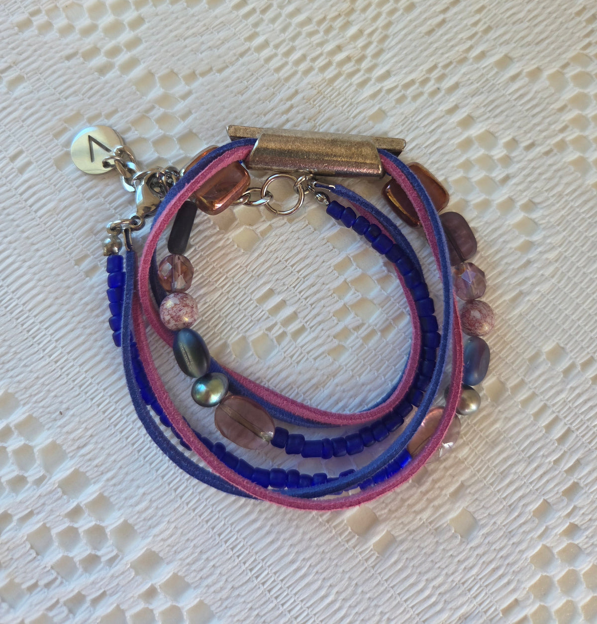 Collier Symétrique bleu et mauve