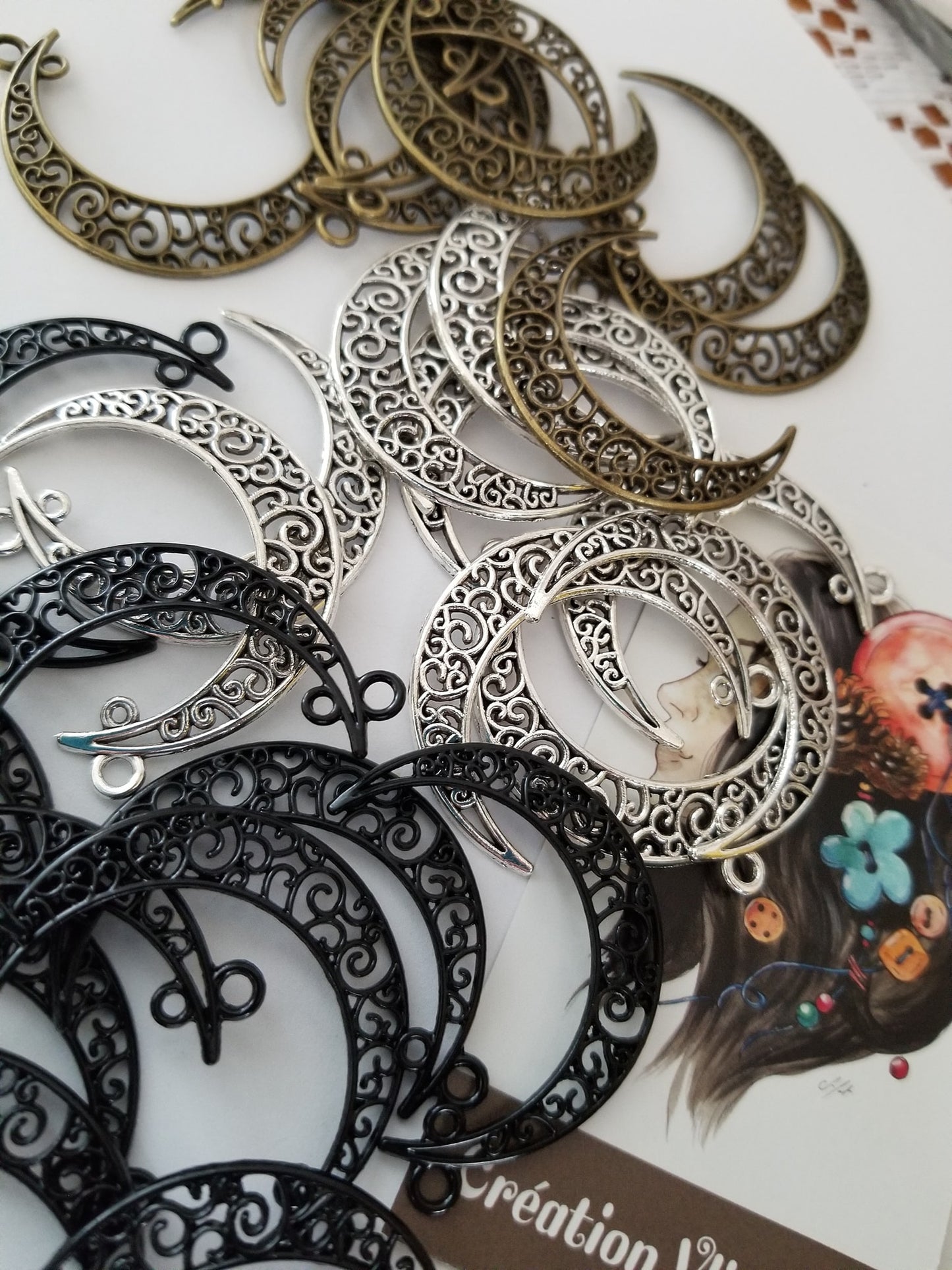 Collier Lunar personnalisé
