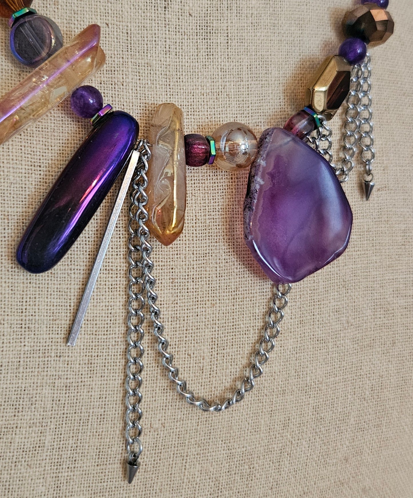 Collier Déesse Mauve