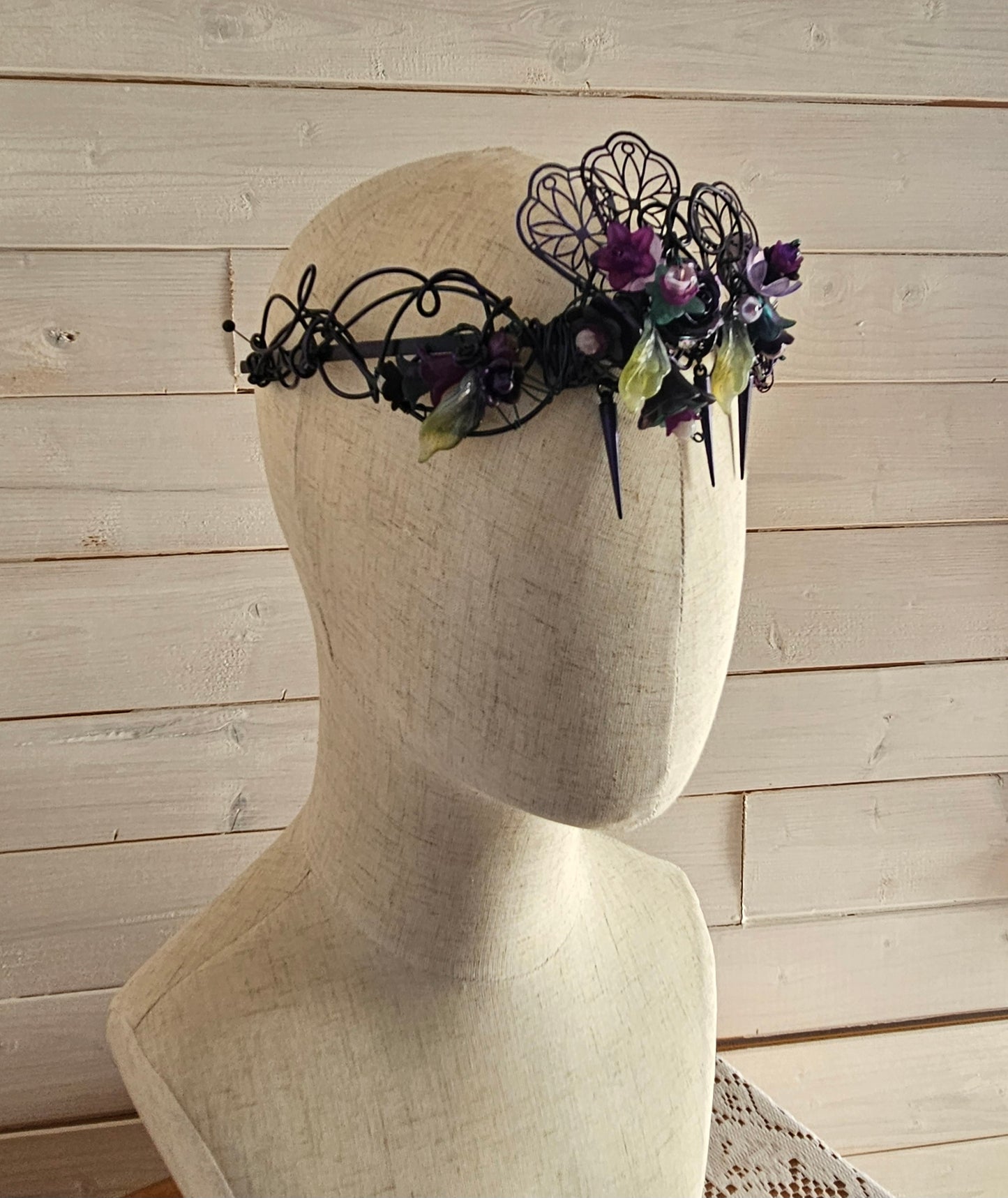 Couronne Dark Flower