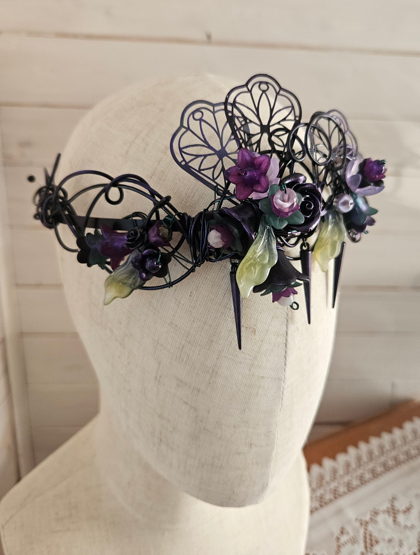 Couronne Dark Flower