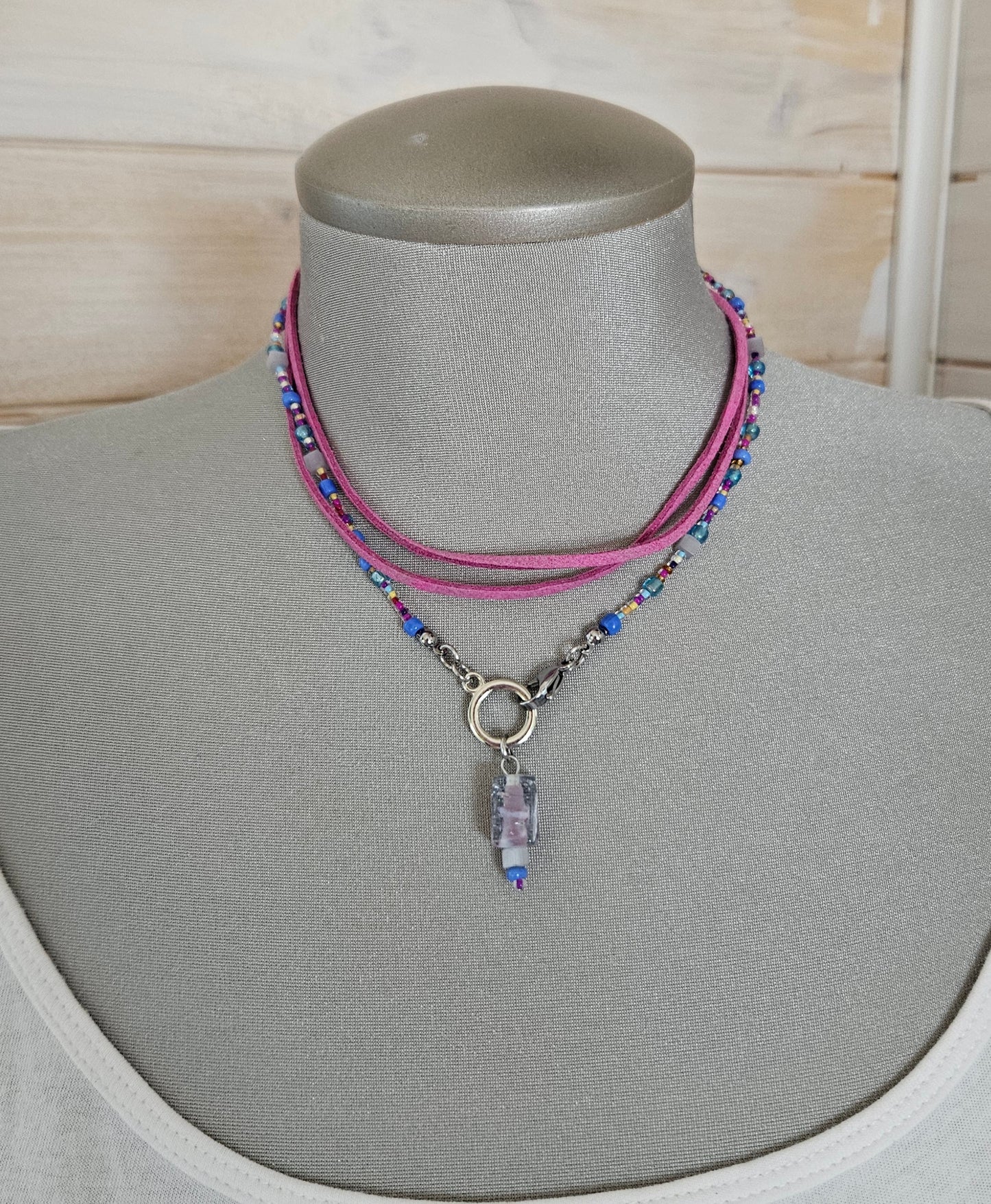 Collier Choker Mauve et bleu