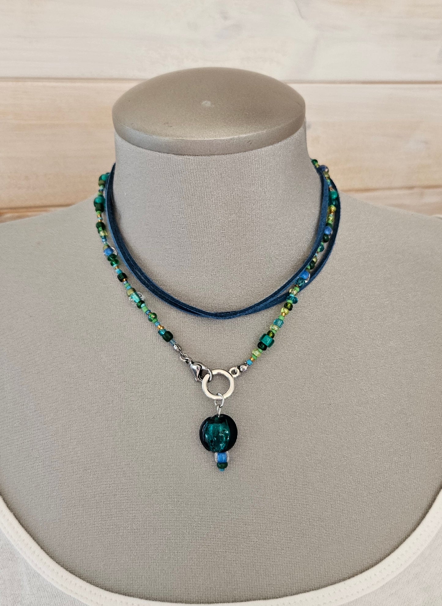 Collier Choker Bleu et Vert