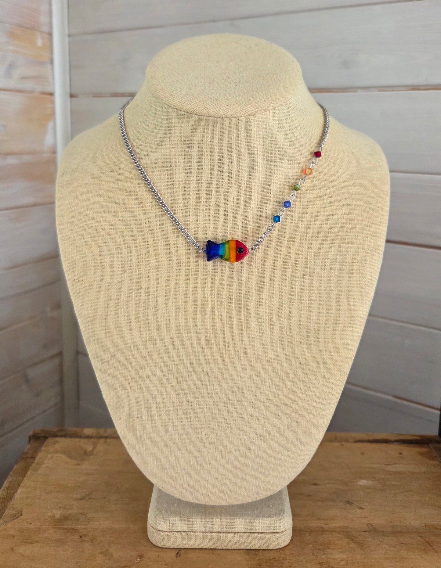 Collier Poisson Arc-en-ciel