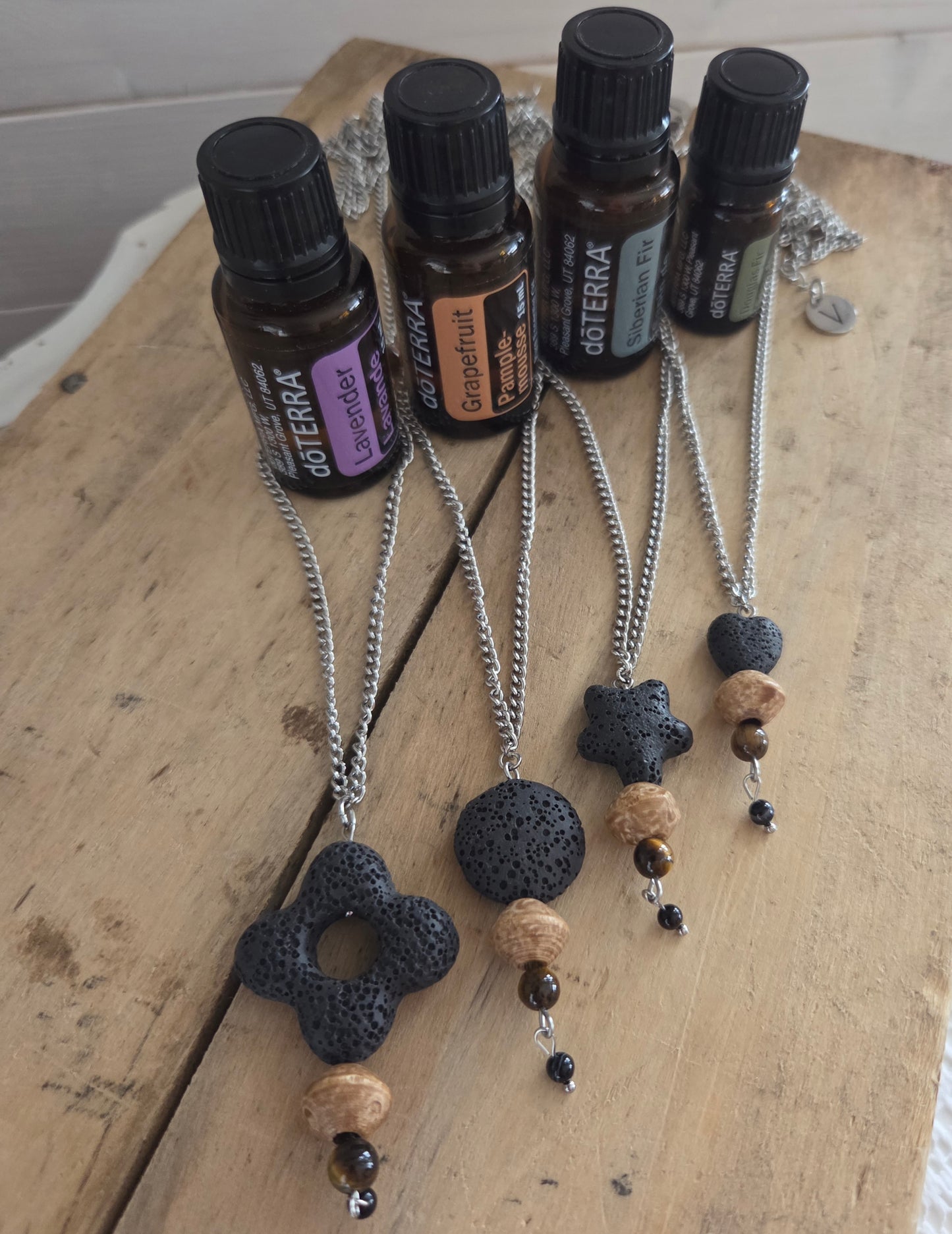 Collier Intention