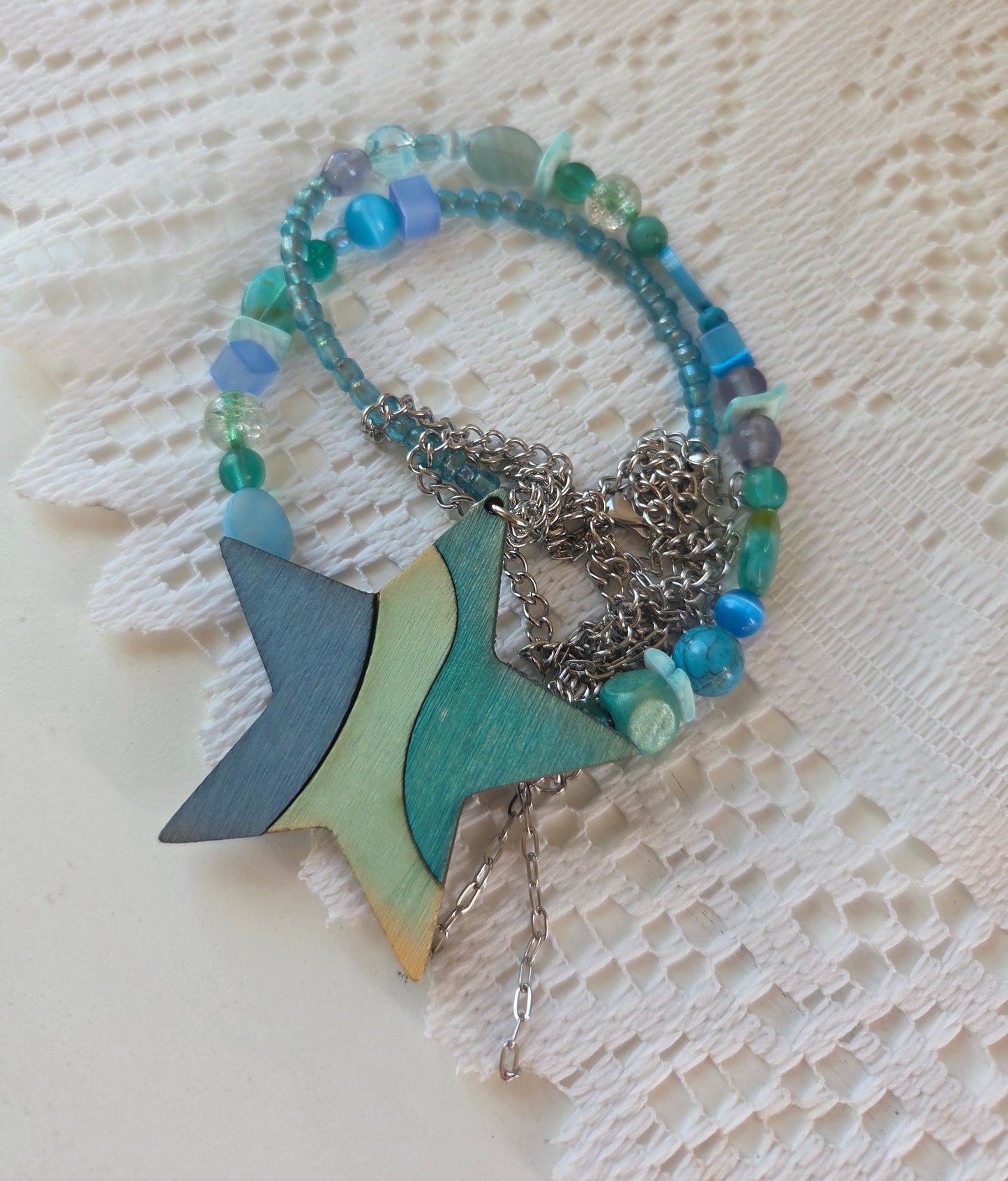 Collier Étoile de bois turquoise