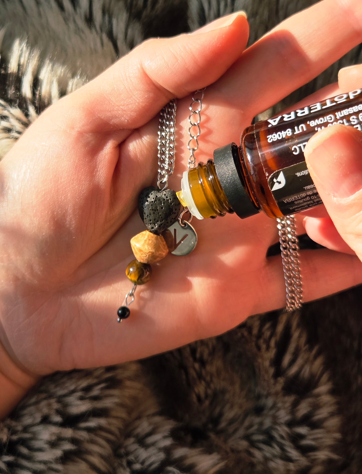 Collier Intention
