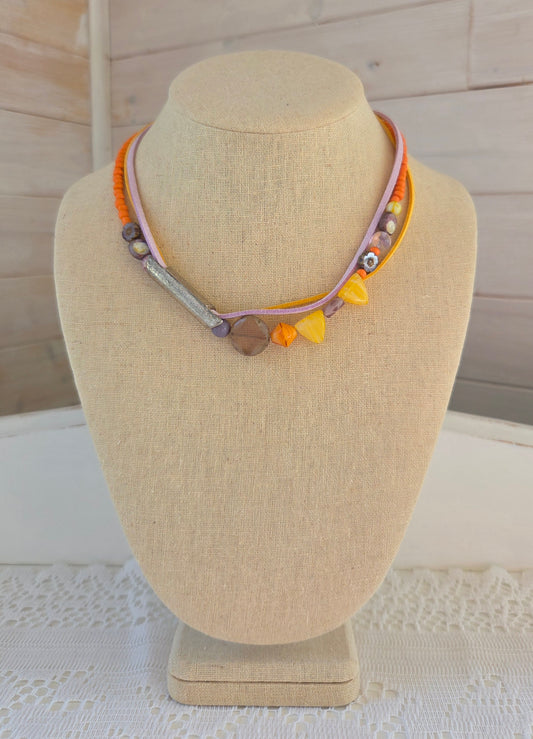 Ensemble asymétrique jaune, orange et lilas