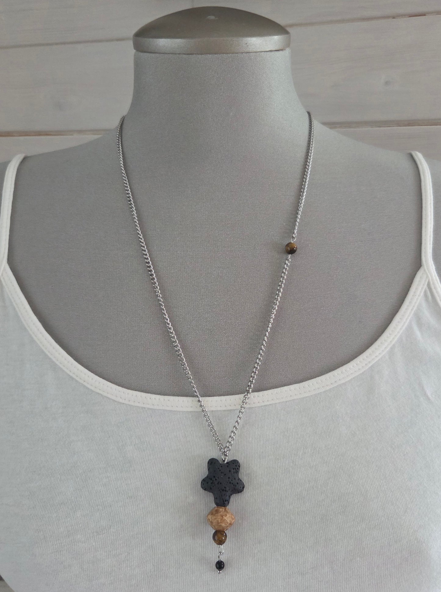 Collier Intention