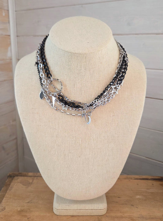 Collier Versatile