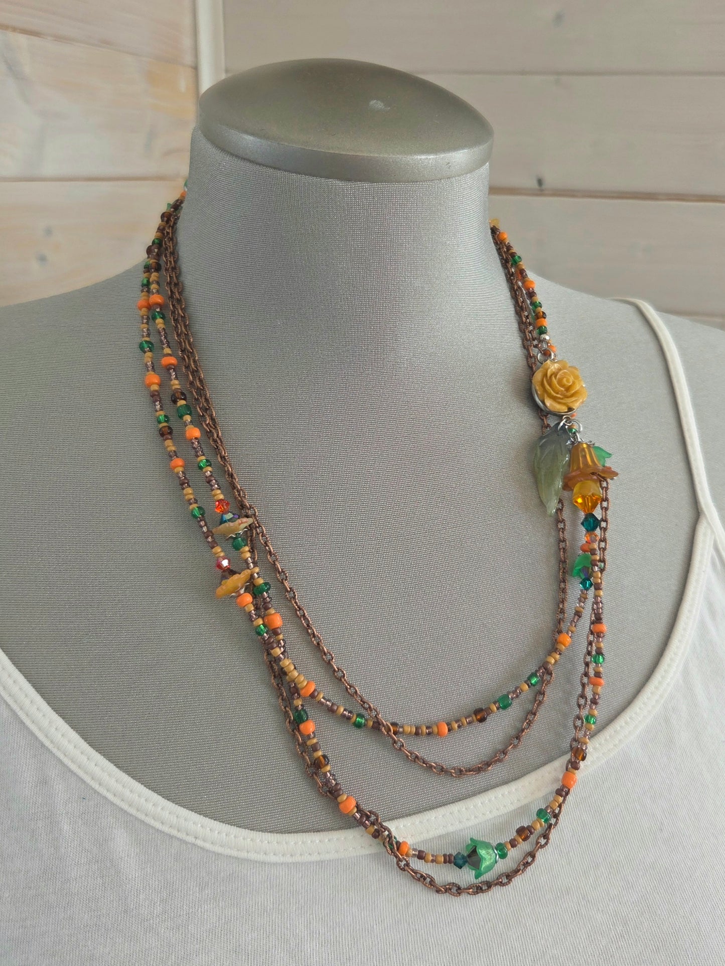 Collier Rosée caramel, orange et vert