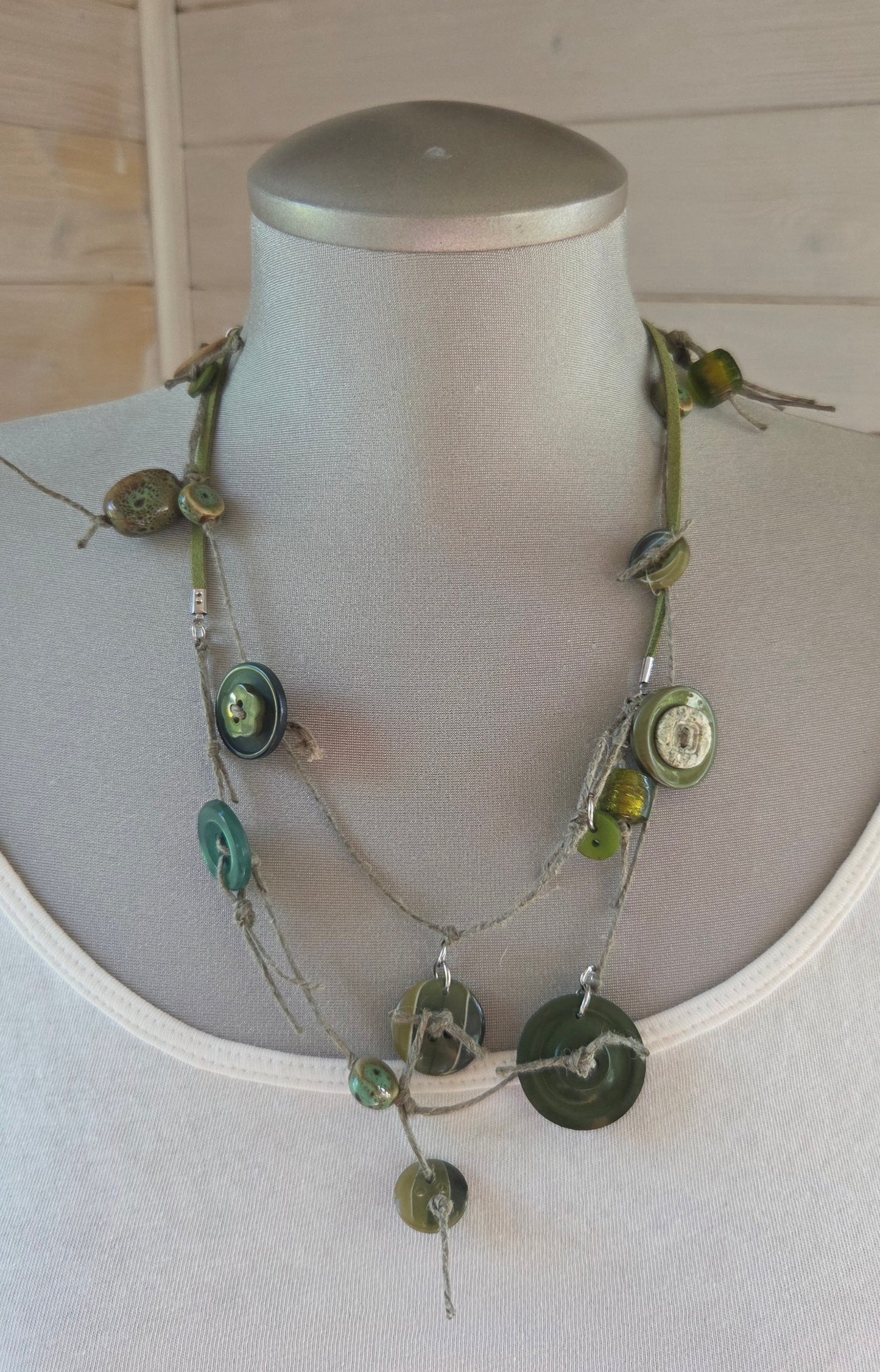 Collier Frivole kaki