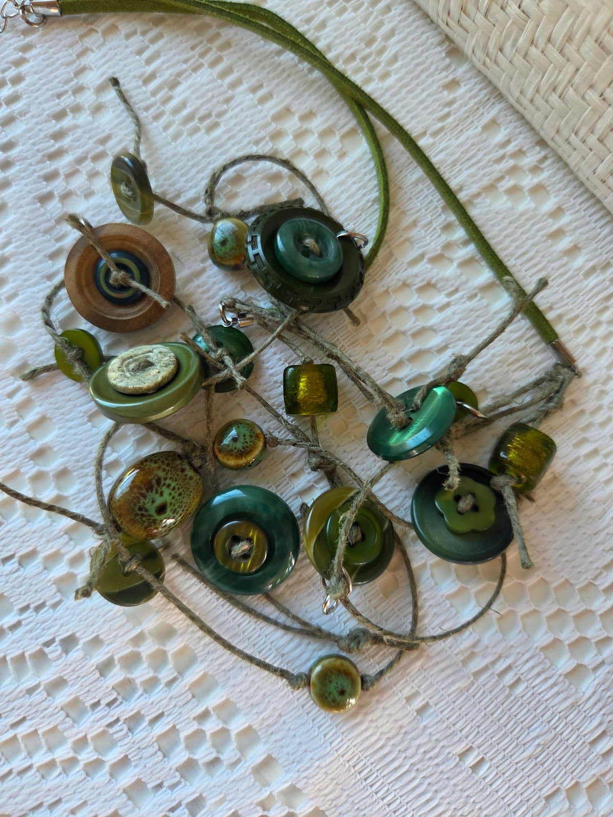 Collier Frivole kaki