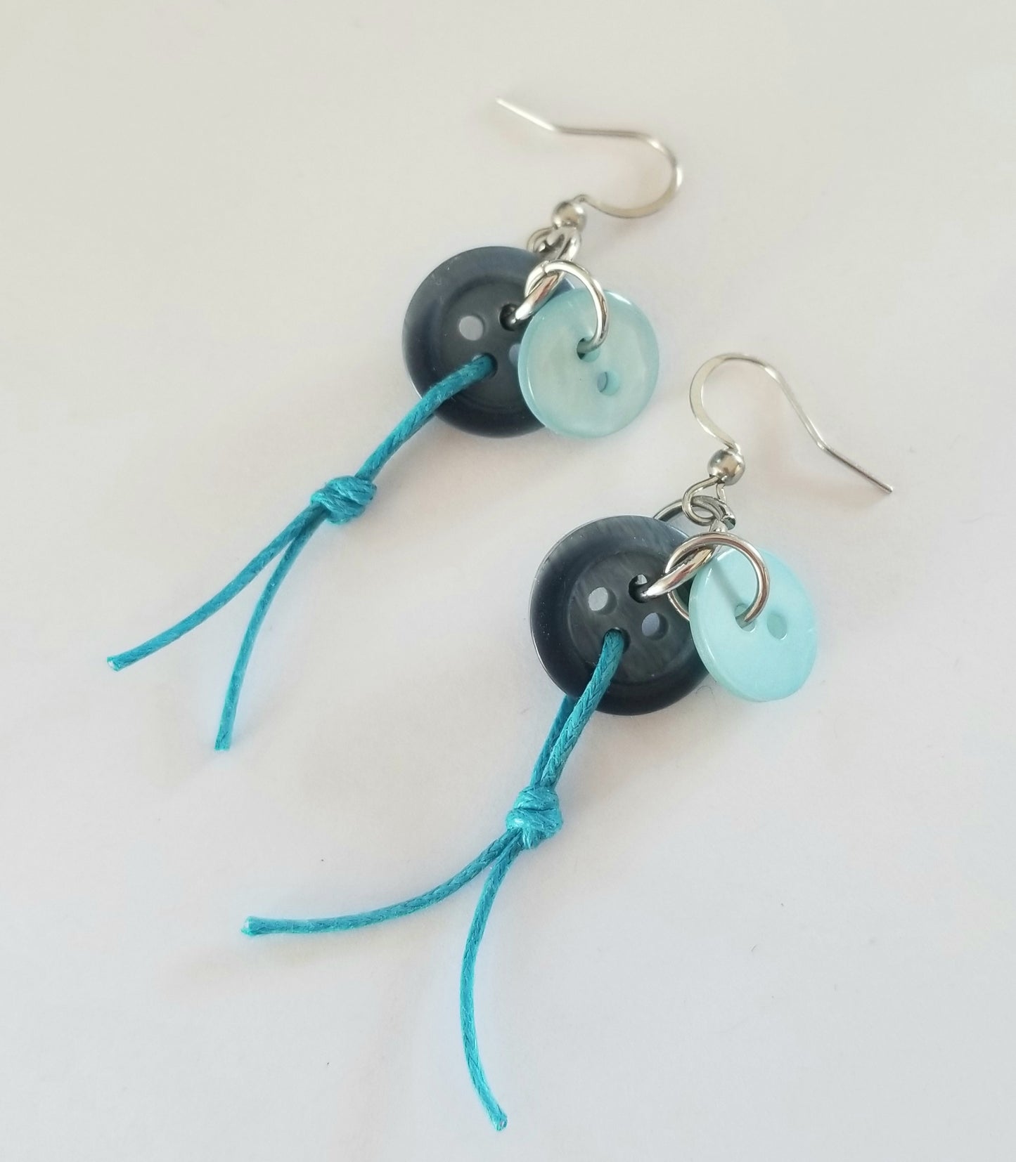 Boucles d'oreilles assorties