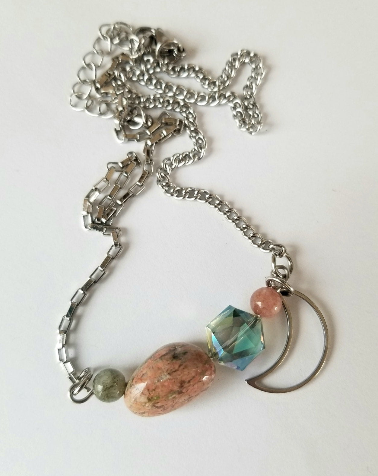 Collier Asymétrique Unakite