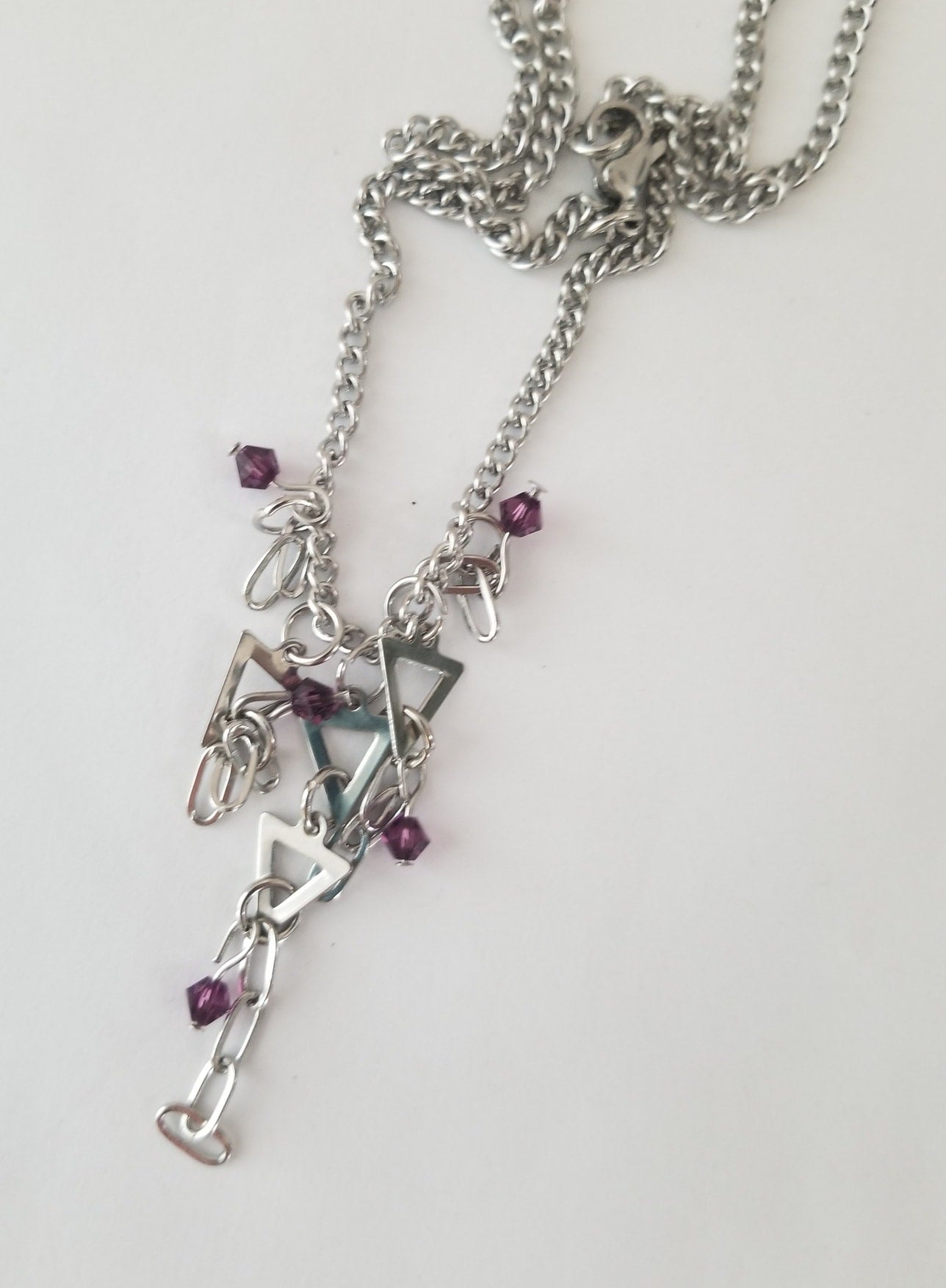 Collier Queen 3