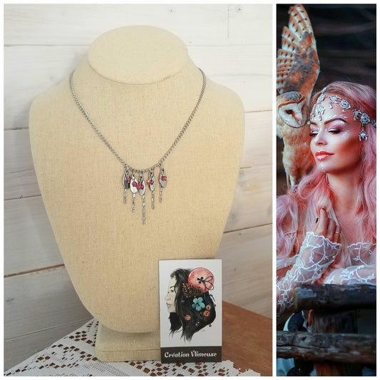 Collier Queen 4