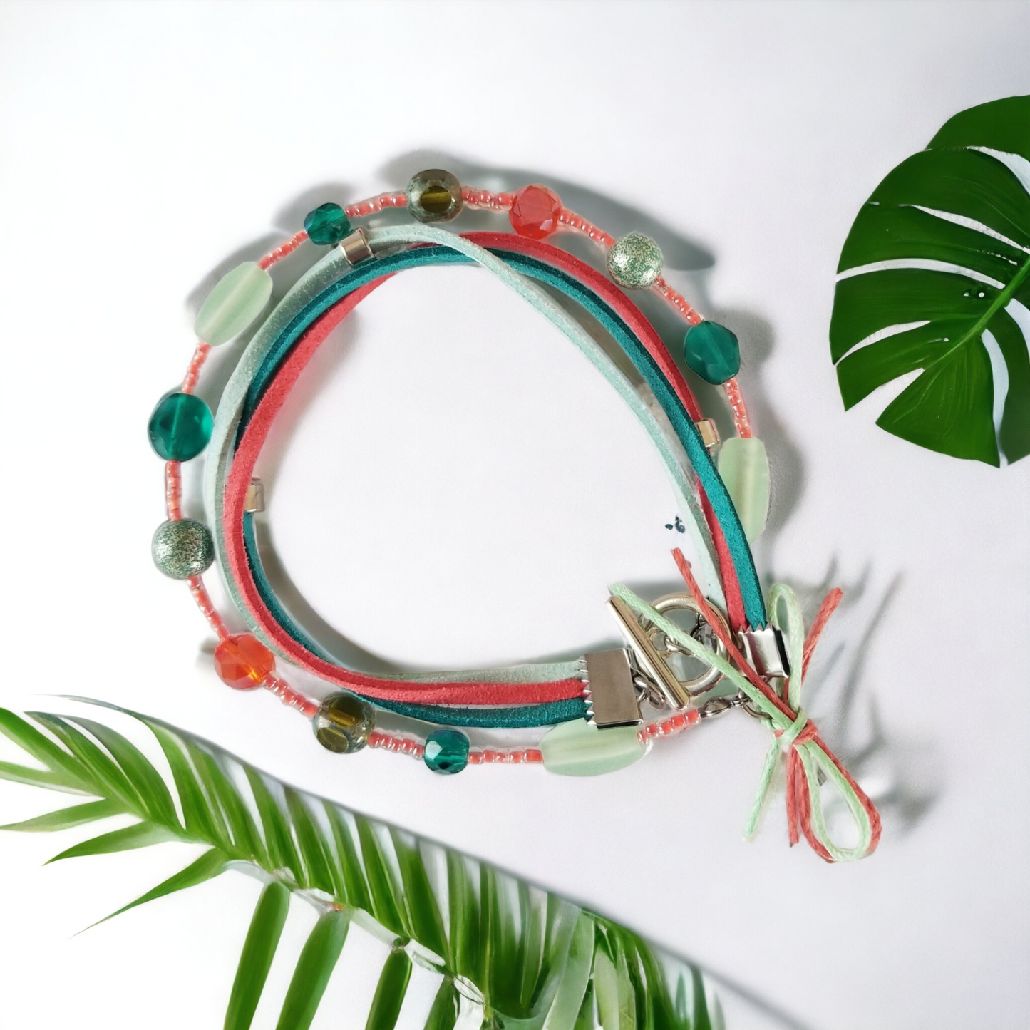 Collier Summer menthe, corail et émeraude